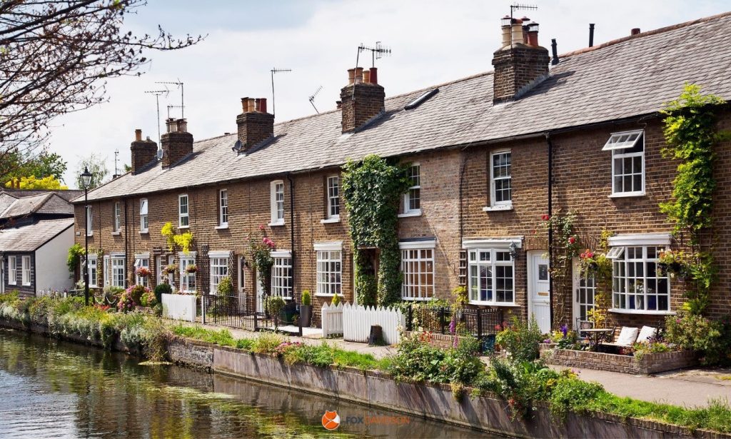 UK mortgages for clients that work offshore