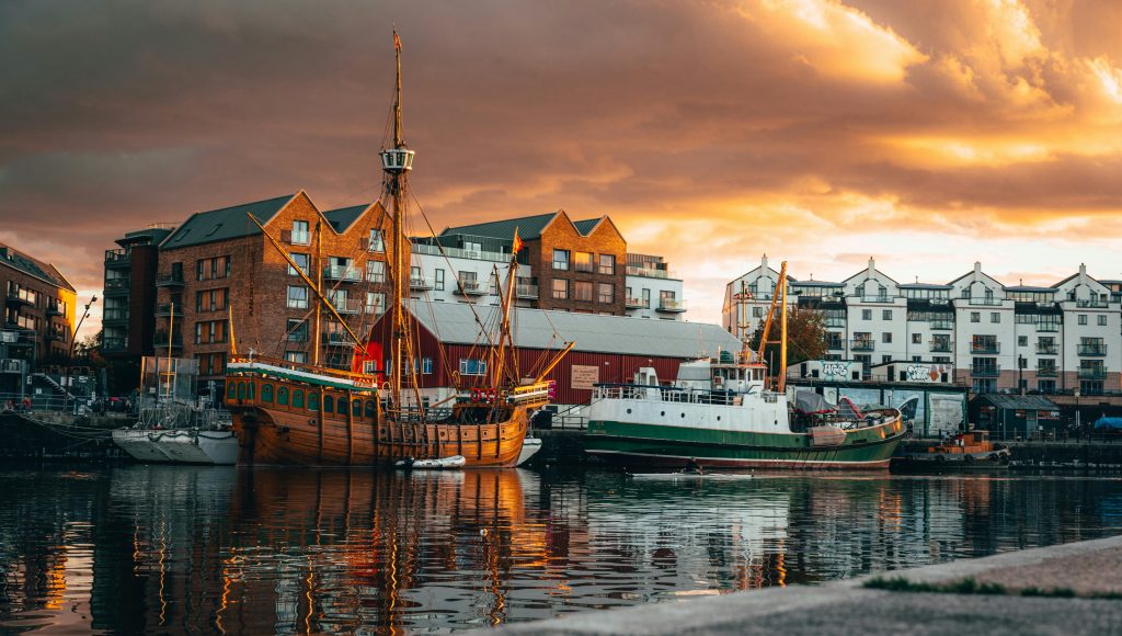 Fox Davidson are a UK Mortgage Broker serving international clients